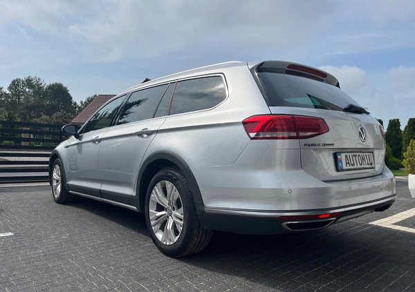 Volkswagen Passat cena 92000 przebieg: 164891, rok produkcji 2019 z Chęciny małe 781